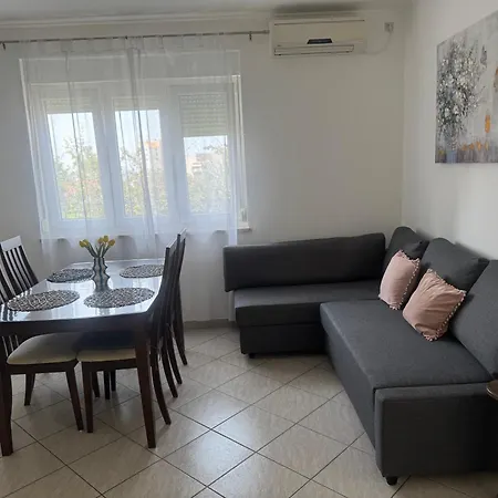 Apartment Cozy Tony *